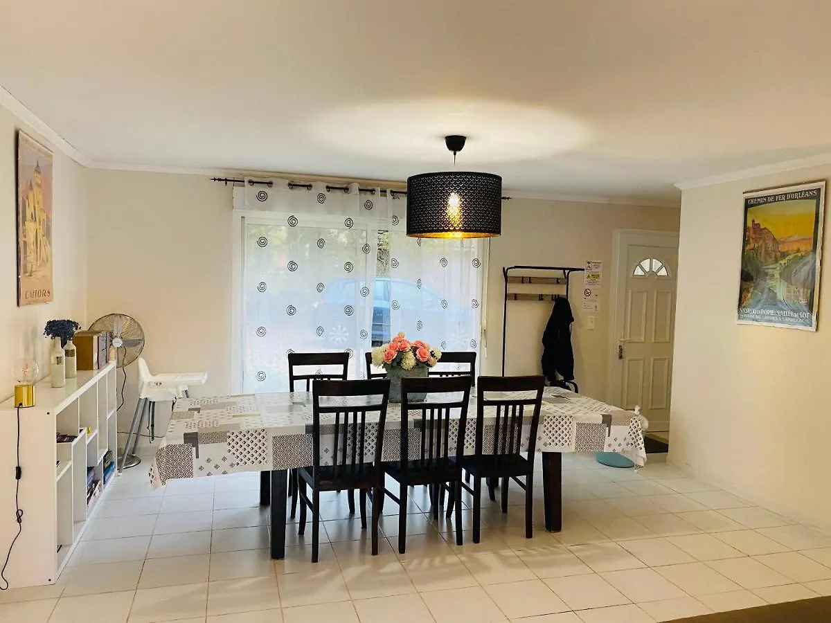 Holiday home Cahors 10 Personnes Piscine Villa Carpe Diem Certifiee 4 Etoiles Arcambal France